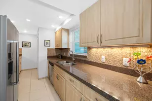 838 W Elkcam Cir, Marco Island, FL 34145 - Photo 5