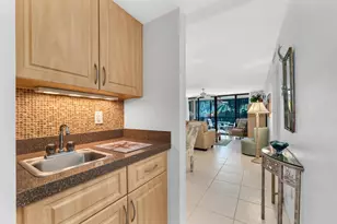 838 W Elkcam Cir, Marco Island, FL 34145 - Photo 13