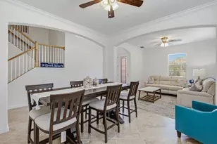 1577 Vizcaya Ln, Naples, FL 34113 - Photo 21