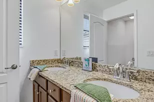 1577 Vizcaya Ln, Naples, FL 34113 - Photo 15