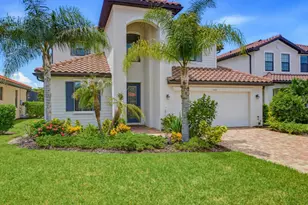 1577 Vizcaya Ln, Naples, FL 34113 - Photo 1