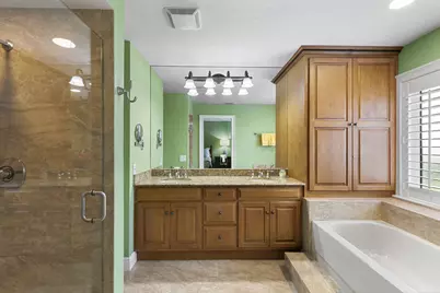 221 Kings Way, Naples, FL 34104 - Photo 15