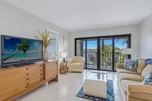 848 W Elkcam Cir, Marco Island, FL 34145 - Photo 11