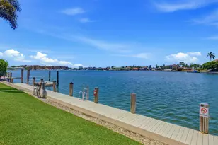848 W Elkcam Cir, Marco Island, FL 34145 - Photo 17