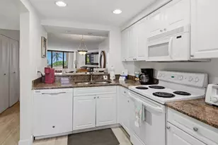 380 Seaview Ct, Marco Island, FL 34145 - Photo 11