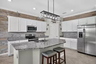 1595 Marton Ct, Naples, FL 34113 - Photo 9