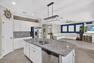 1595 Marton Ct, Naples, FL 34113 - Photo 13