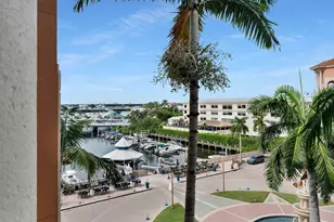 451 Bayfront, Naples, FL 34102 - Photo 17
