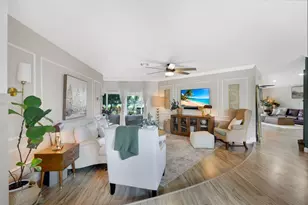 391 Torrey Pines Point, Naples, FL 34113 - Photo 9