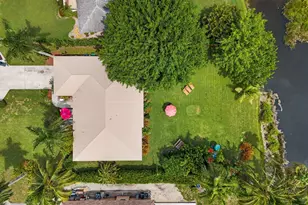 391 Torrey Pines Point, Naples, FL 34113 - Photo 35