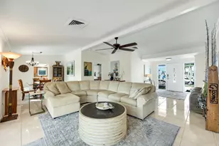 785 Willow Ct, Marco Island, FL 34145 - Photo 9