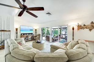 785 Willow Ct, Marco Island, FL 34145 - Photo 5