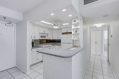 380 Seaview Court #908, Marco Island, FL 34145 - Photo 7