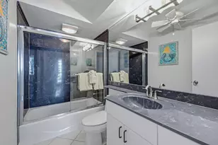 380 Seaview Ct, Marco Island, FL 34145 - Photo 17