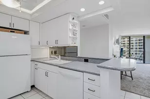 380 Seaview Ct, Marco Island, FL 34145 - Photo 9