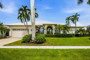 150 Peach Ct, Naples, FL 34113 - Photo 1