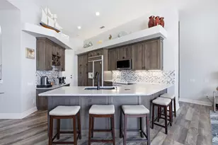 150 Peach Ct, Naples, FL 34113 - Photo 11