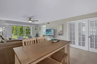 145 Robin Hood Cir, Naples, FL 34104 - Photo 17