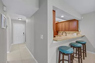 145 Robin Hood Cir, Naples, FL 34104 - Photo 13