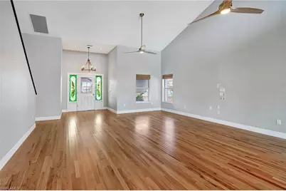 86 Dolphin Circle, Naples, FL 34113 - Photo 5
