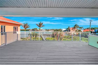 86 Dolphin Circle, Naples, FL 34113 - Photo 17