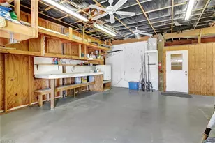 86 Dolphin Cir, Naples, FL 34113 - Photo 29