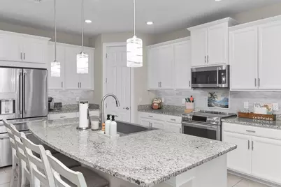18709 Lake Hammock Drive, Naples, FL 34114 - Photo 9