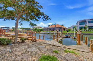 154 Hollyhock Ct, Marco Island, FL 34145 - Photo 9
