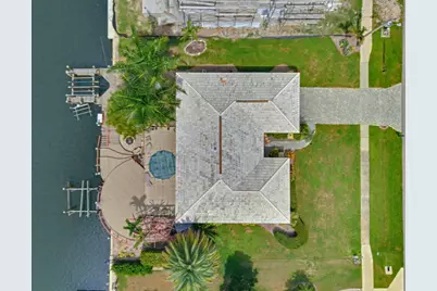 154 Hollyhock Court, Marco Island, FL 34145 - Photo 13