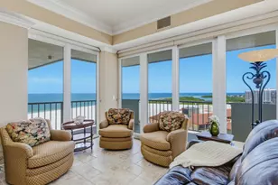 140 Seaview Ct, Marco Island, FL 34145 - Photo 3
