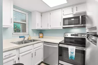 87 N Collier Boulevard #J18, Marco Island, FL 34145 - Photo 7