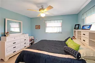 105 Jamaica Dr, Naples, FL 34113 - Photo 17