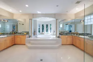 1658 McIlvaine Ct, Marco Island, FL 34145 - Photo 31