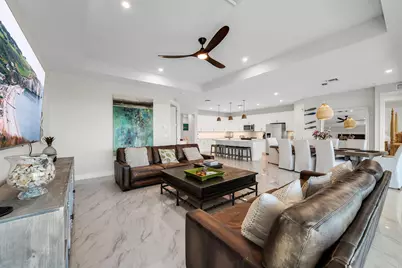 257 Indies Drive E #202, Naples, FL 34114 - Photo 7