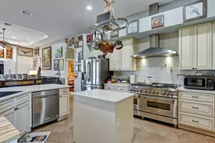 18421 Royal Hammock Blvd, Naples, FL 34114 - Photo 7