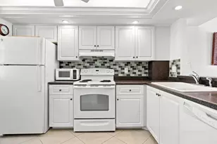 260 Seaview Ct, Marco Island, FL 34145 - Photo 45
