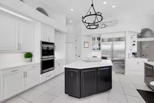 1650 Caxambas Ct, Marco Island, FL 34145 - Photo 23
