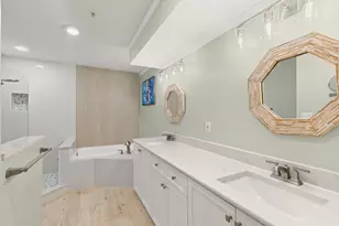 201 Vintage Bay Dr, Marco Island, FL 34145 - Photo 17