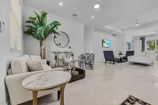 2499 Pine St, Naples, FL 34112 - Photo 5
