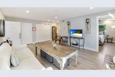 780 10th Avenue S #5, Naples, FL 34102 - Photo 3