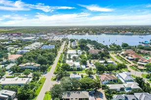 780 10th Ave S, Naples, FL 34102 - Photo 17