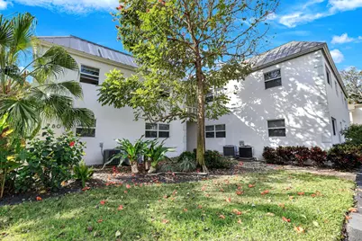 780 10th Avenue S #5, Naples, FL 34102 - Photo 11