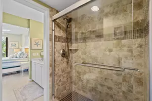 180 Seaview Ct, Marco Island, FL 34145 - Photo 17