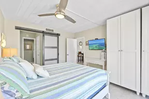 180 Seaview Ct, Marco Island, FL 34145 - Photo 11
