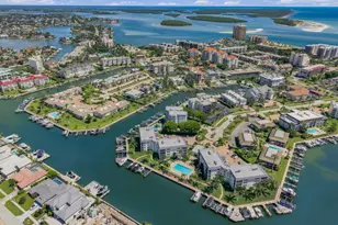 880 Huron Ct, Marco Island, FL 34145 - Photo 25