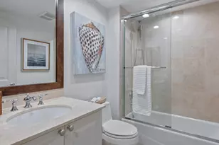 1050 Borghese Ln, Naples, FL 34114 - Photo 27
