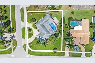 1346 Jamaica Road, Marco Island, FL 34145 - Photo 37