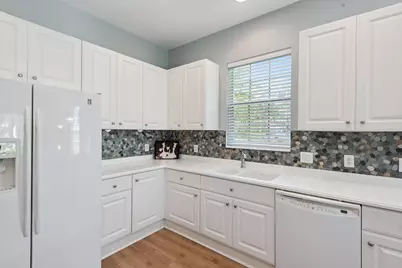 3053 Aviamar Circle #101, Naples, FL 34114 - Photo 5