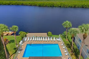1025 Mainsail Dr, Naples, FL 34114 - Photo 19