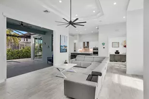 384 S Heathwood Dr, Marco Island, FL 34145 - Photo 15